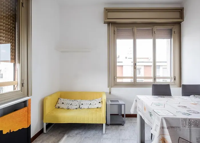 Quiet And Cozy Urban Apartment By Wonderful Italy